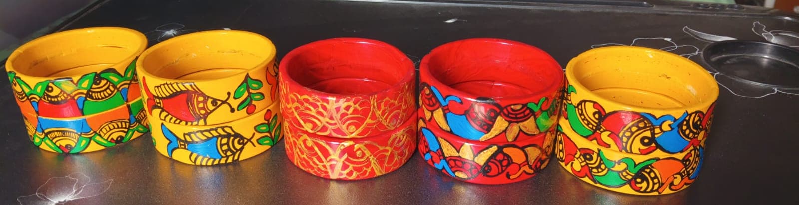 Traditional Hand-Painted Mithila Lahathi (Lac Bangles) thumbnail 2